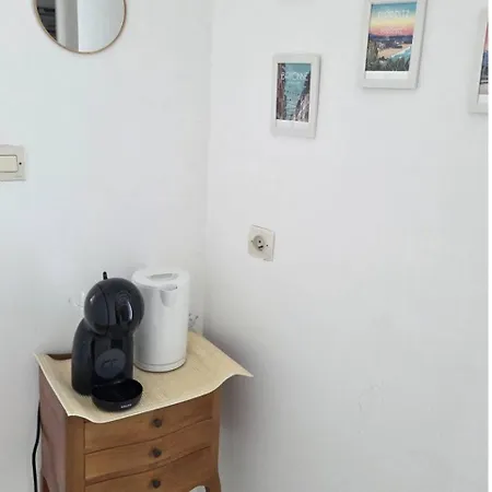 à La Campagne Bed & Breakfast *